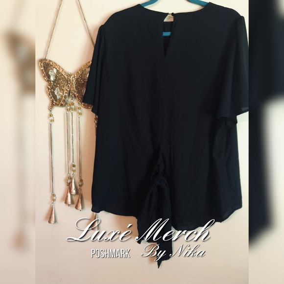 🏴Badgley Mischka Sheer Blouse - Black - Picture 2 of 5